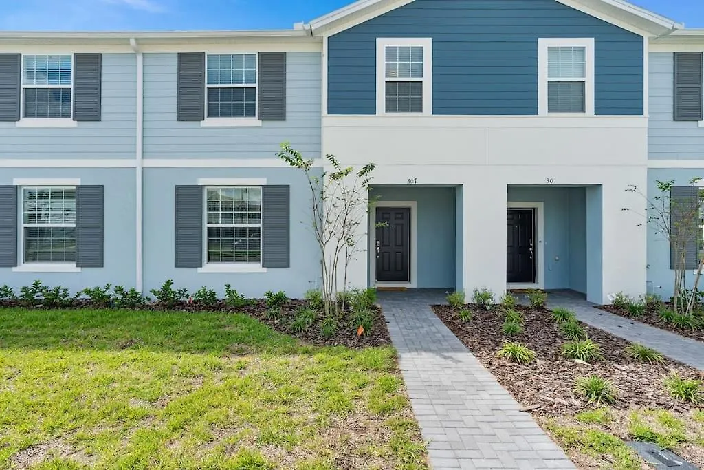 5Br Family Retreat Mickey, Toy Story Rooms, Private Pool Davenport United States