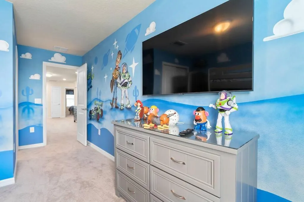 5Br Family Retreat Mickey, Toy Story Rooms, Private Pool Davenport