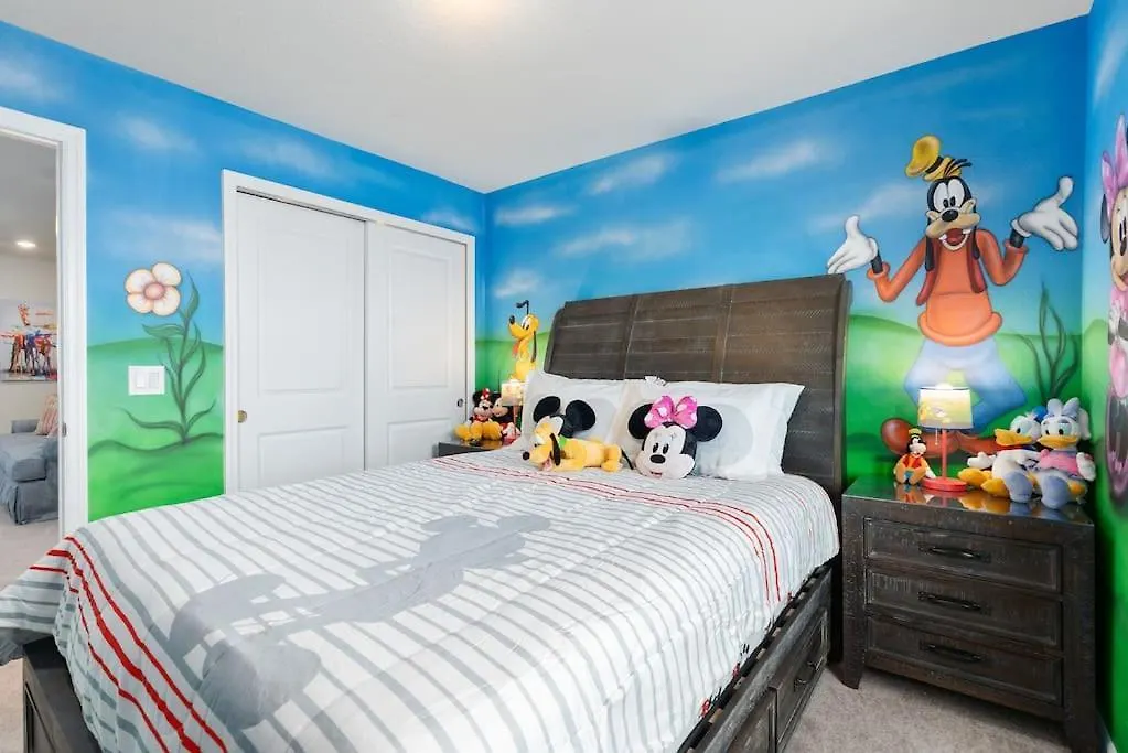 5Br Family Retreat Mickey, Toy Story Rooms, Private Pool Davenport Hébergement de vacances